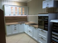 Посмотрите на готовые кухни у наших клиентов 210